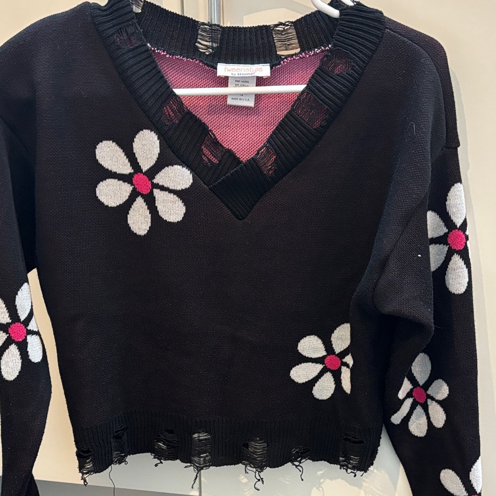 Tweenstyle Black V-Neck Sweater with White and Pink Floral Accents